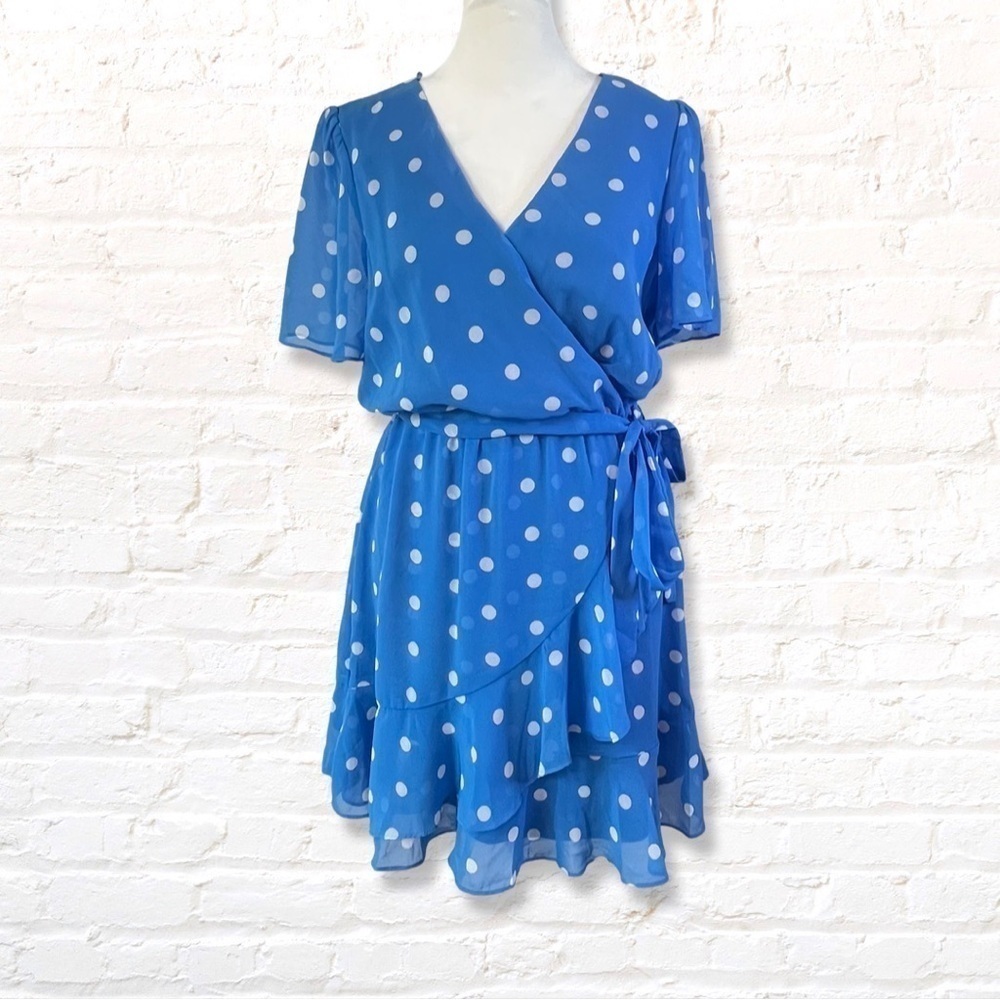 Francesca’s Mi ami Blue Polka Dot Wrap Mini Dress with Ruffle Size Small - Picture 10 of 11